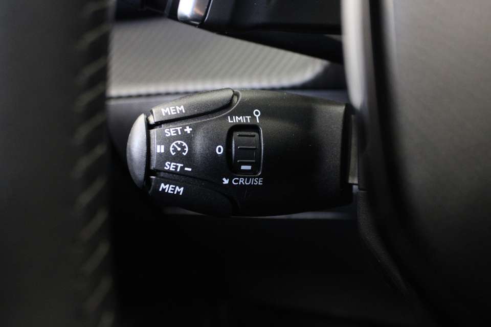Car picture 9