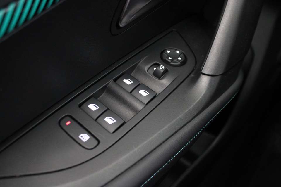 Car picture 16