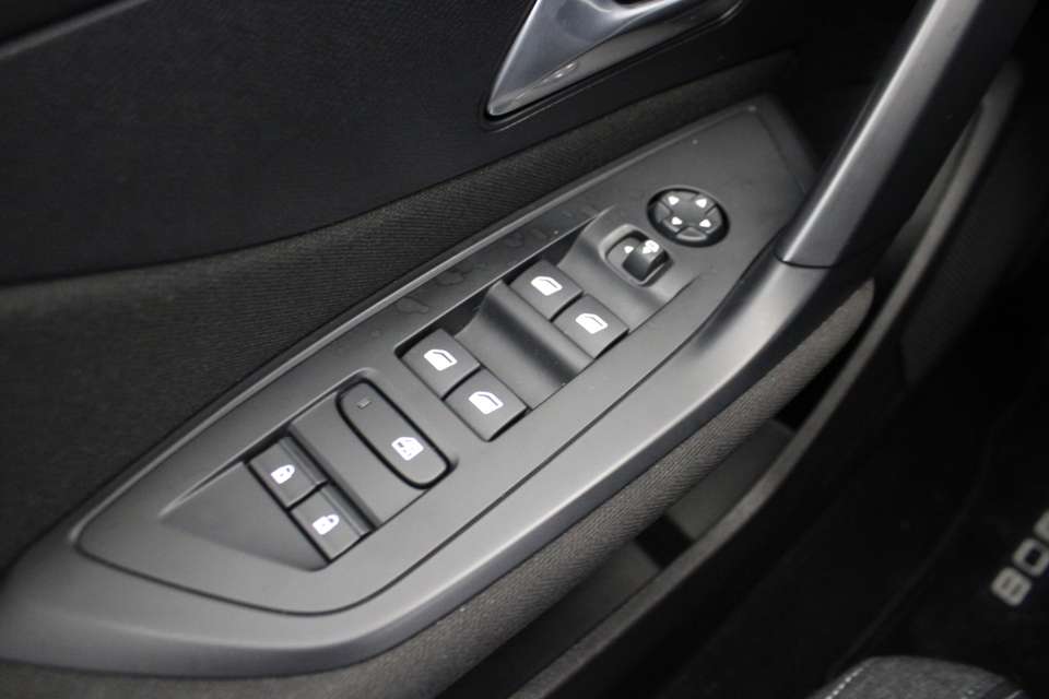 Car picture 18