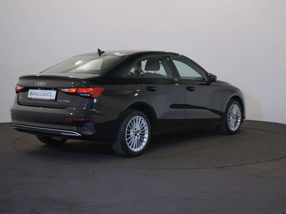 Car picture 6