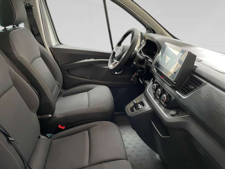 Nissan Primastar - Imagem 11