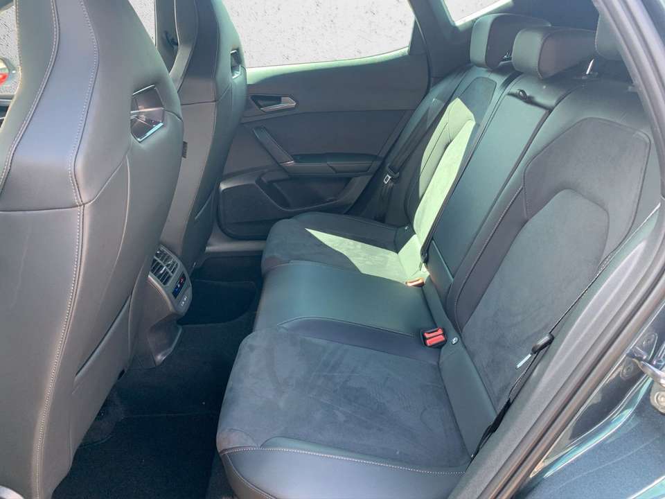 Car picture 9