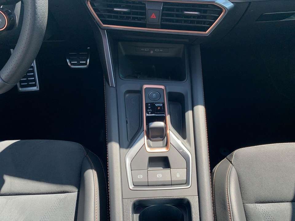 Car picture 11