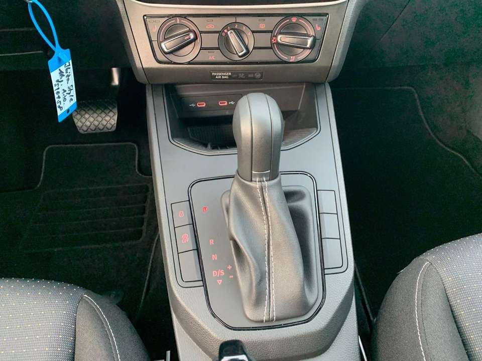 Car picture 14