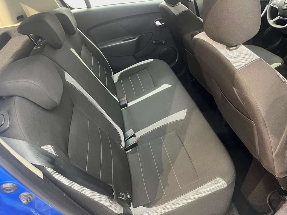Dacia Sandero - Imagem 12