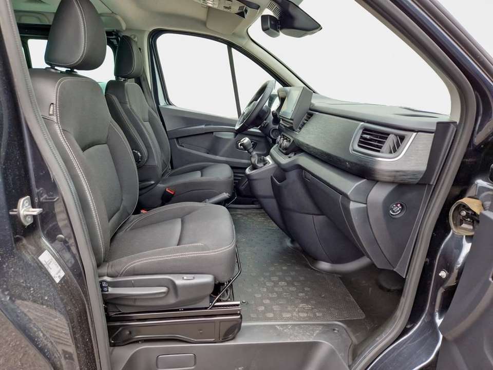 Nissan Primastar - Imagem 11