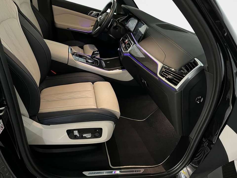 BMW X5 - Imagem 13