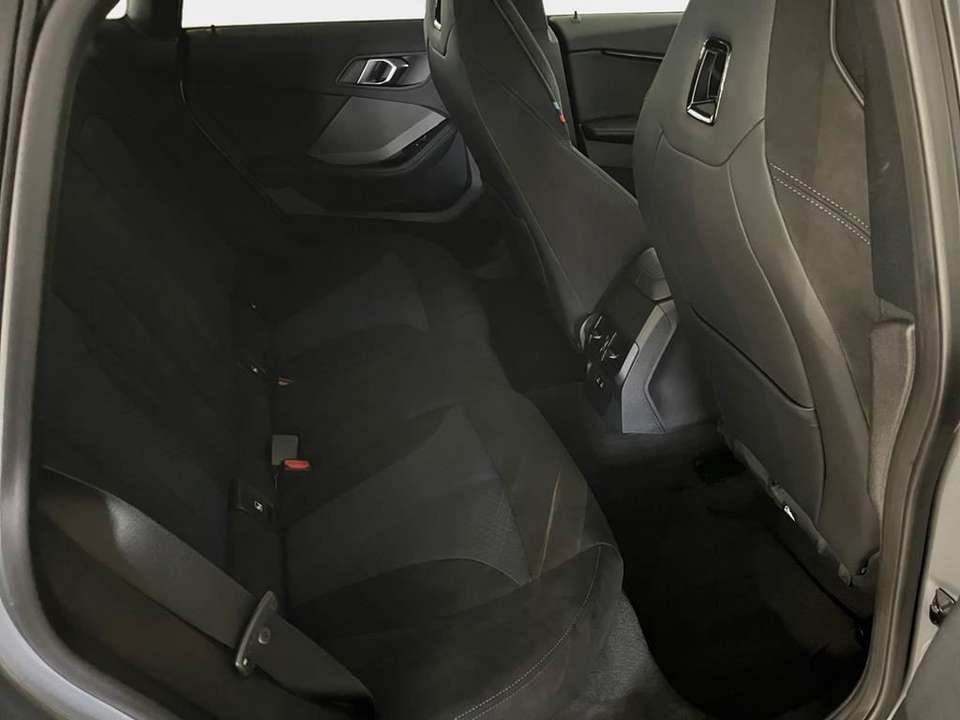 BMW 218 - Imagem 15