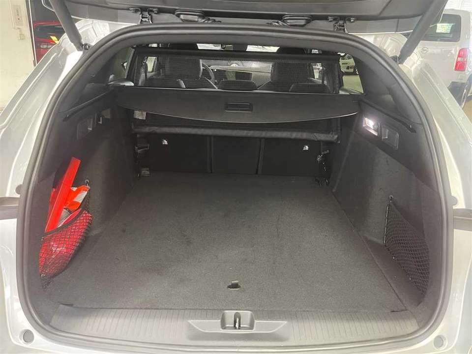 Car picture 9
