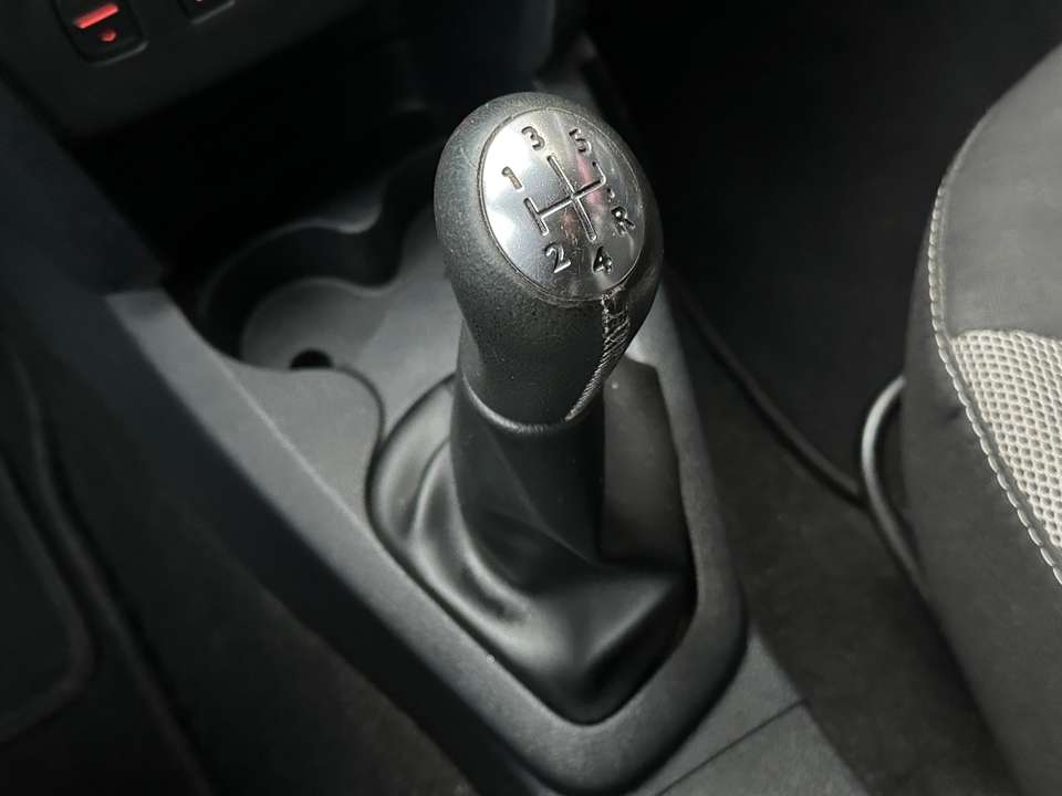 Dacia Logan - Imagem 15