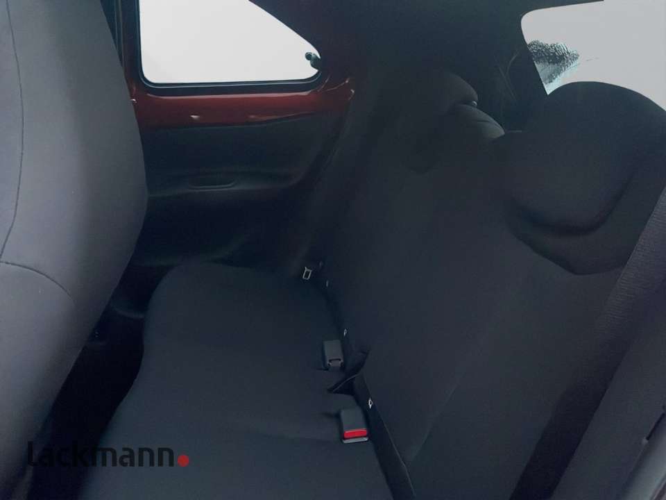 Car picture 9