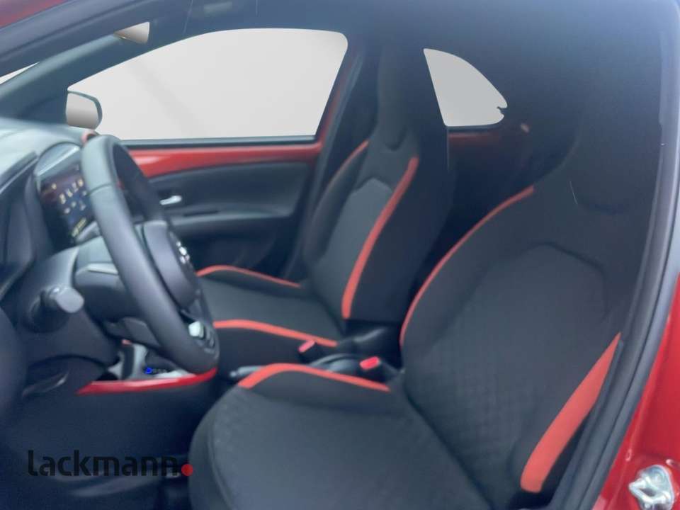 Car picture 11