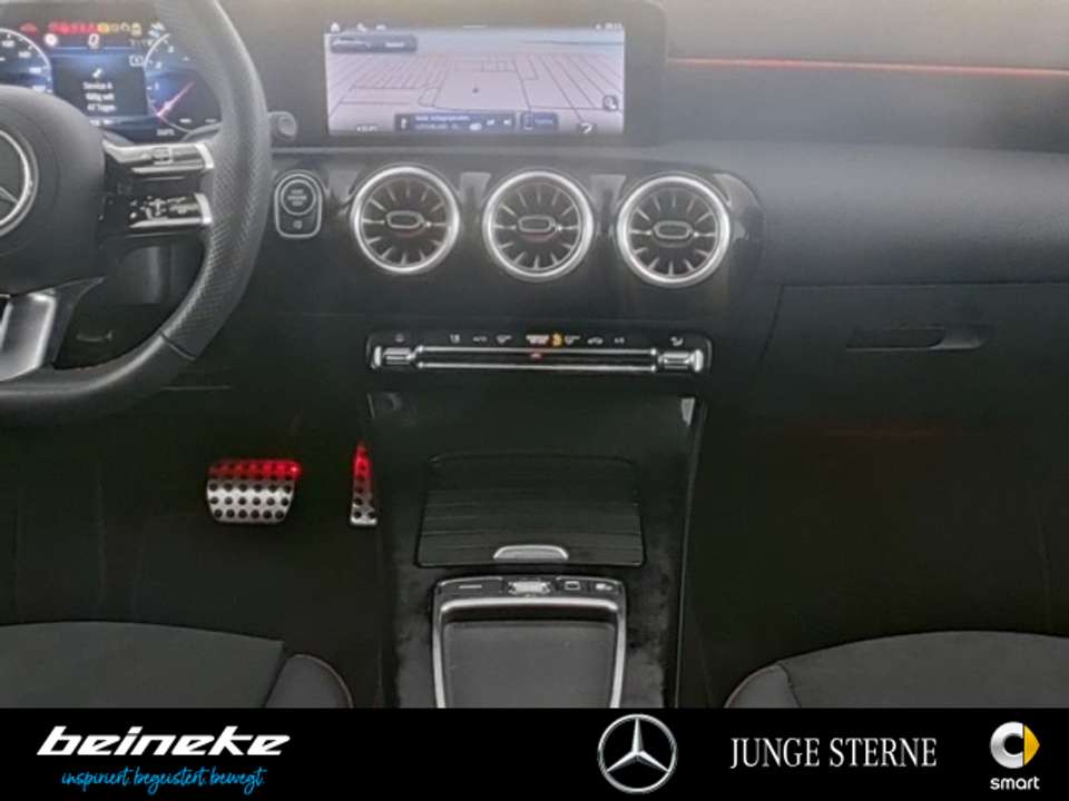 Mercedes-Benz A 200 - Imagem 8