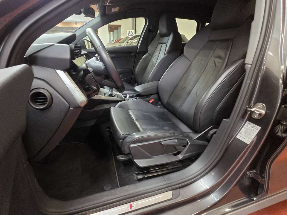 Car picture 9