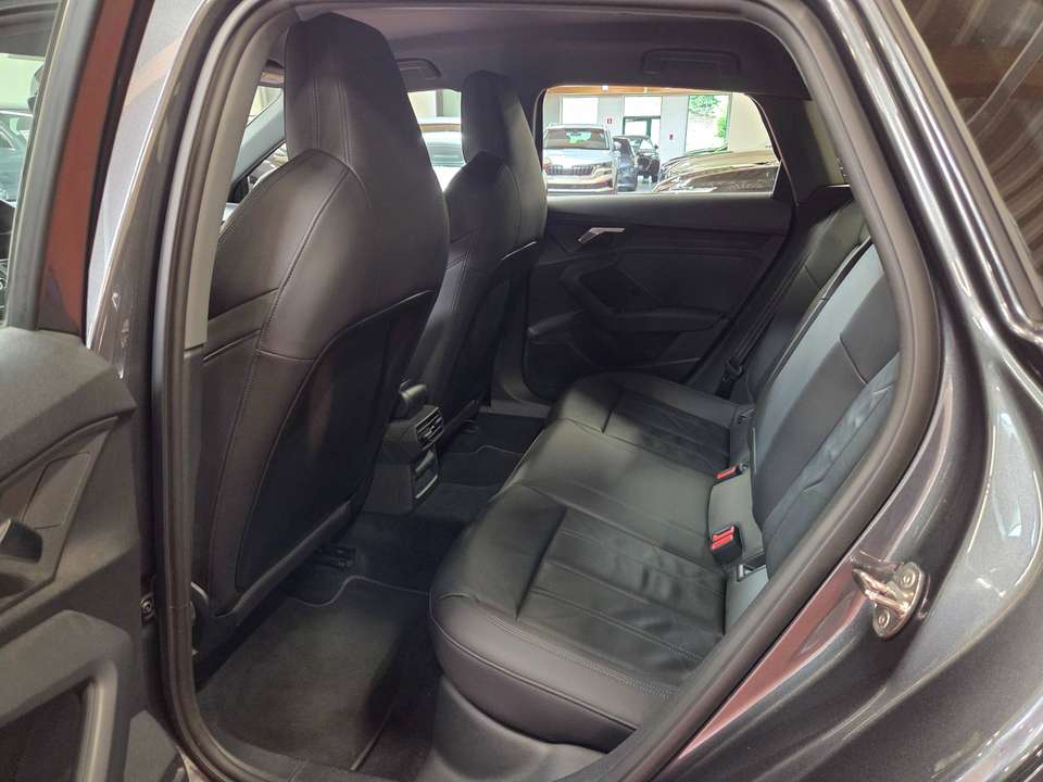 Car picture 10