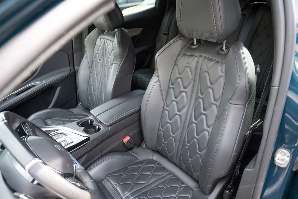 Car picture 6