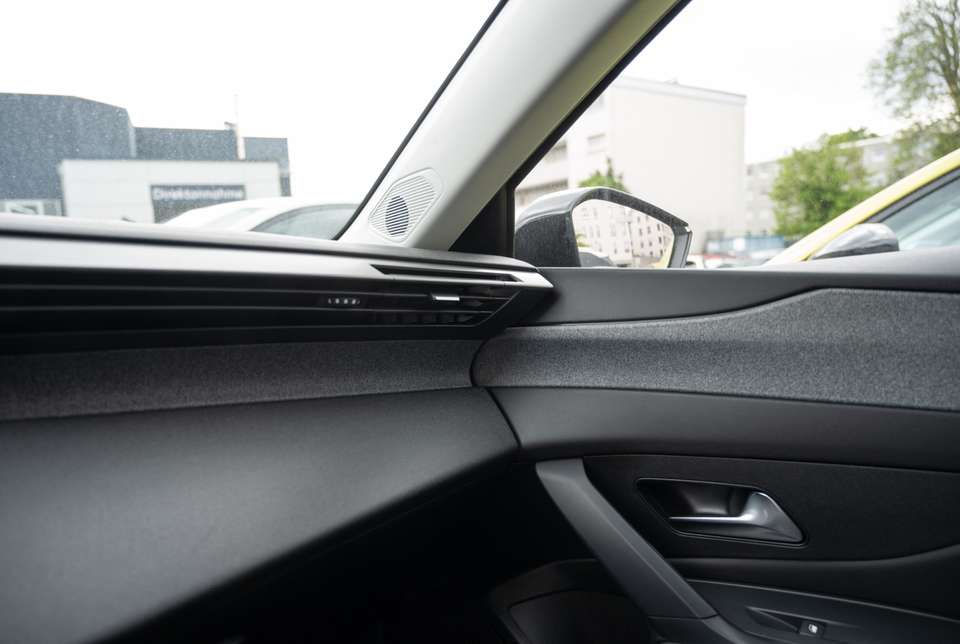 Car picture 11