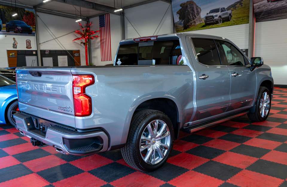 Chevrolet Silverado - Imagem 7