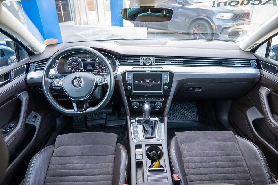 Car picture 11