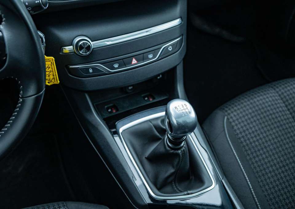 Car picture 11