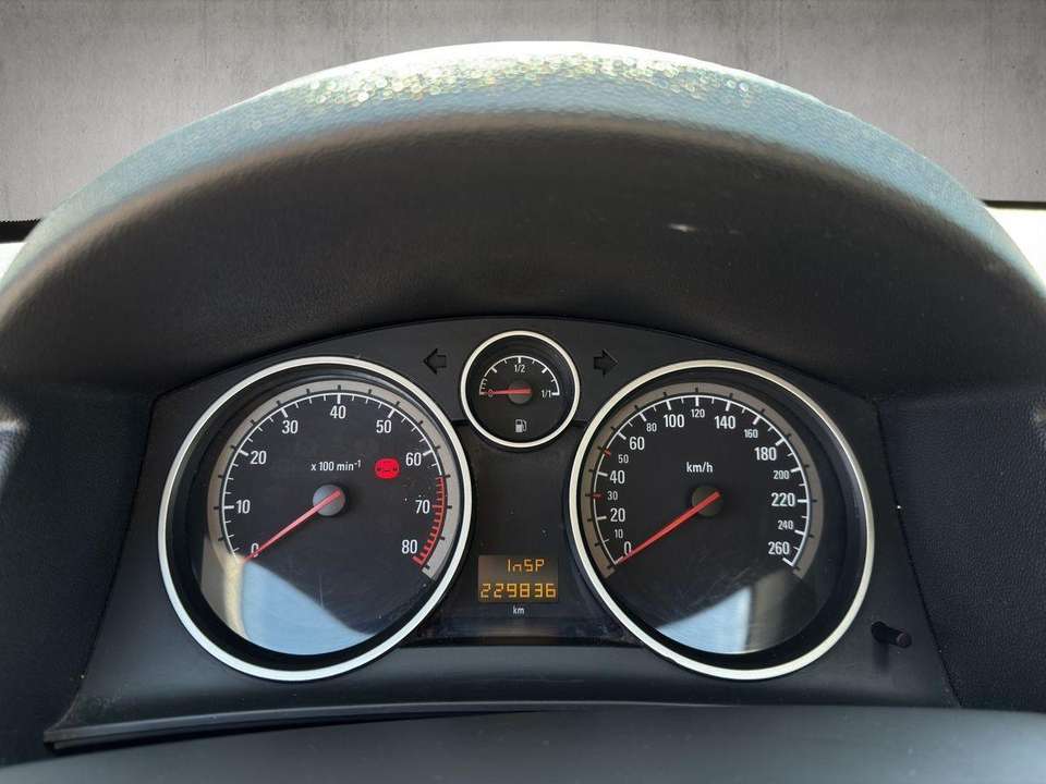 Opel Astra - Imagem 11