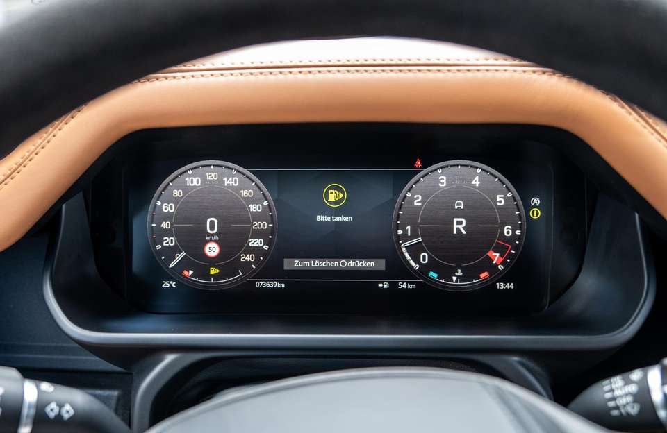 Land Rover Defender - Imagem 12