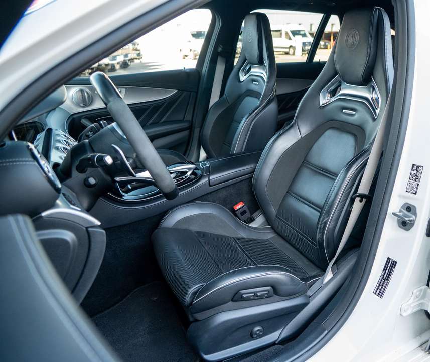Mercedes-Benz E 63 AMG - Imagem 15