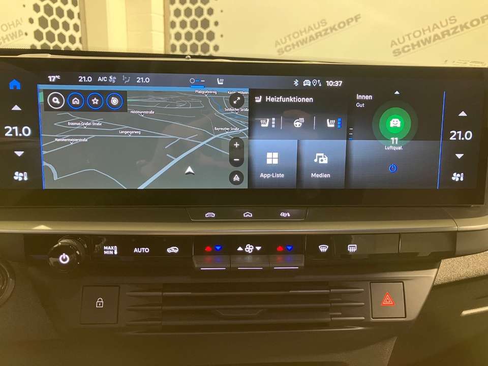 Car picture 16