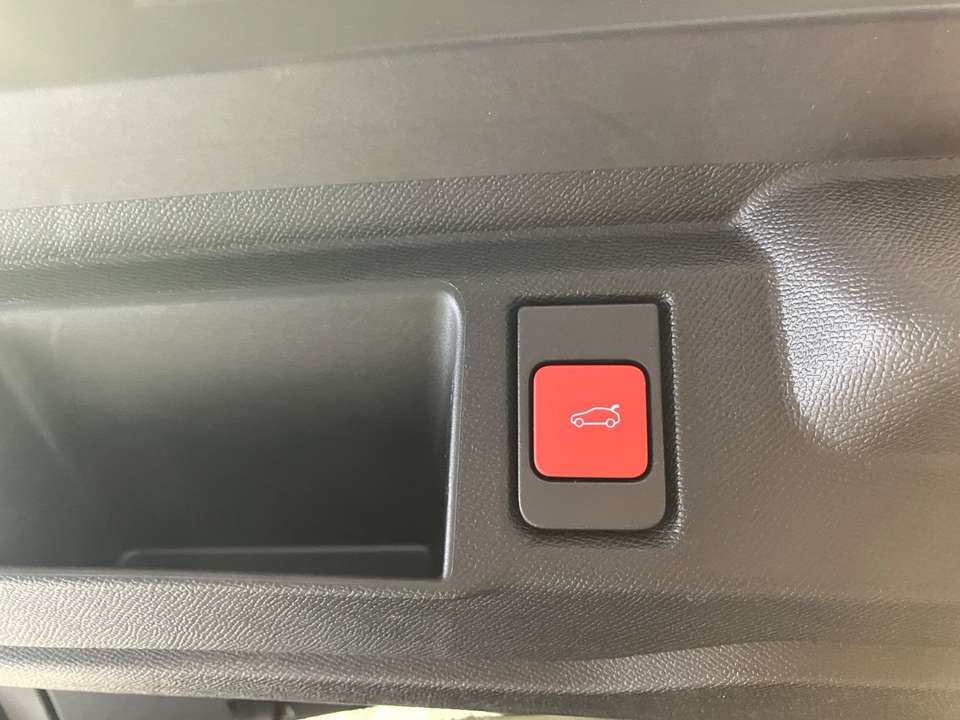 Car picture 18