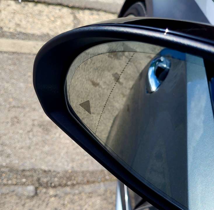 Car picture 9