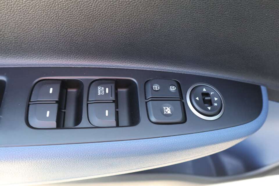 Car picture 9