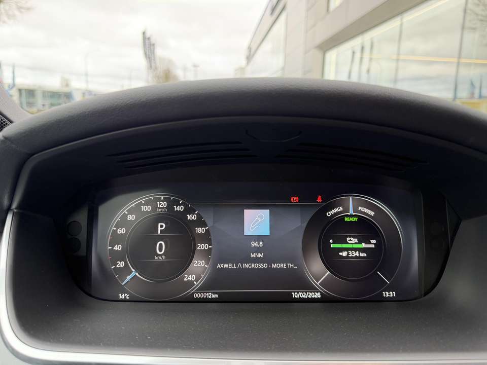 Jaguar I-Pace - Imagem 12