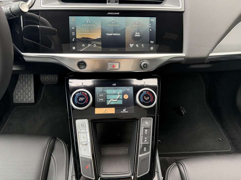 Jaguar I-Pace - Imagem 13