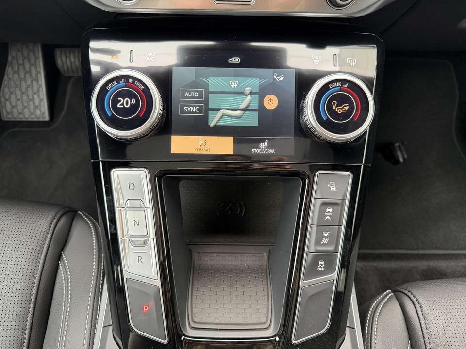 Jaguar I-Pace - Imagem 15