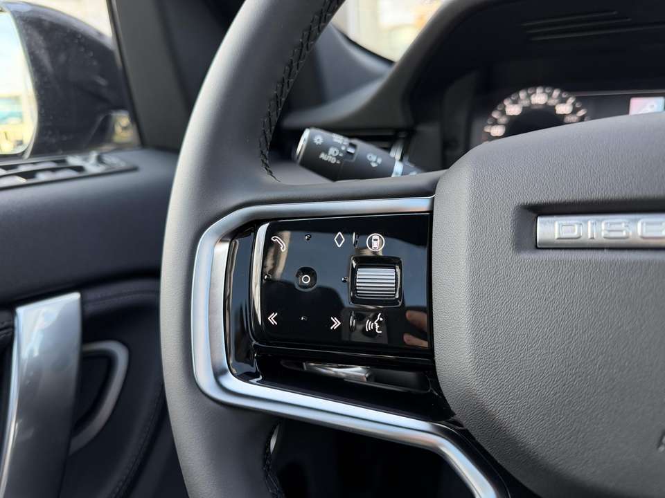Land Rover Discovery Sport - Imagem 11