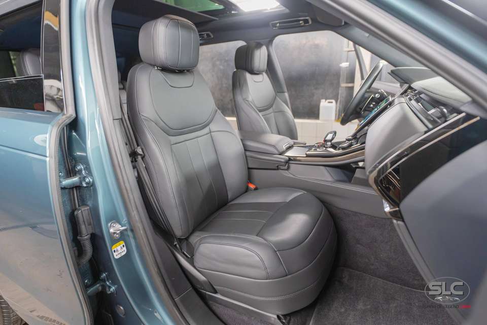 Car picture 9