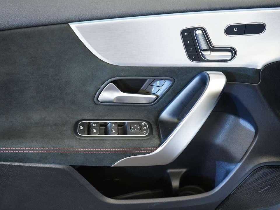 Car picture 11