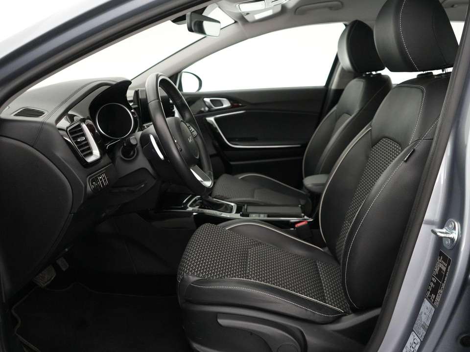Car picture 11