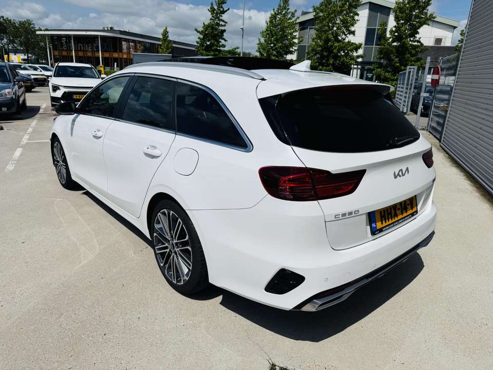 Kia Ceed SW / cee'd SW - Imagem 3