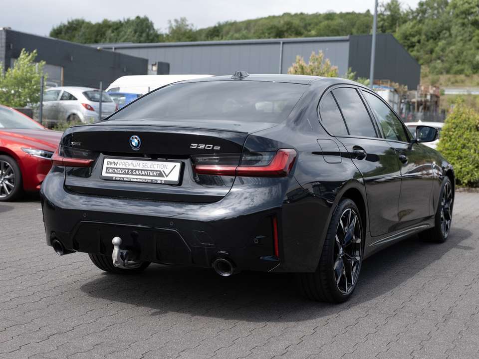 BMW 330 - Imagem 5