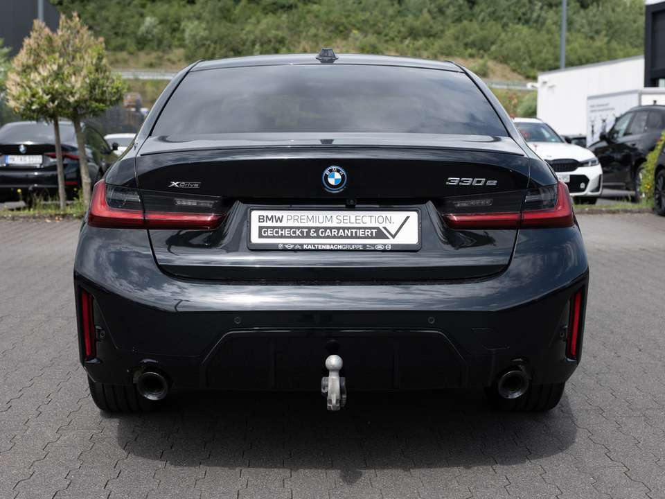 BMW 330 - Imagem 6