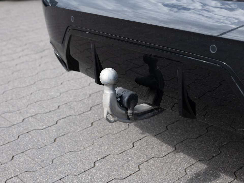 BMW 330 - Imagem 11