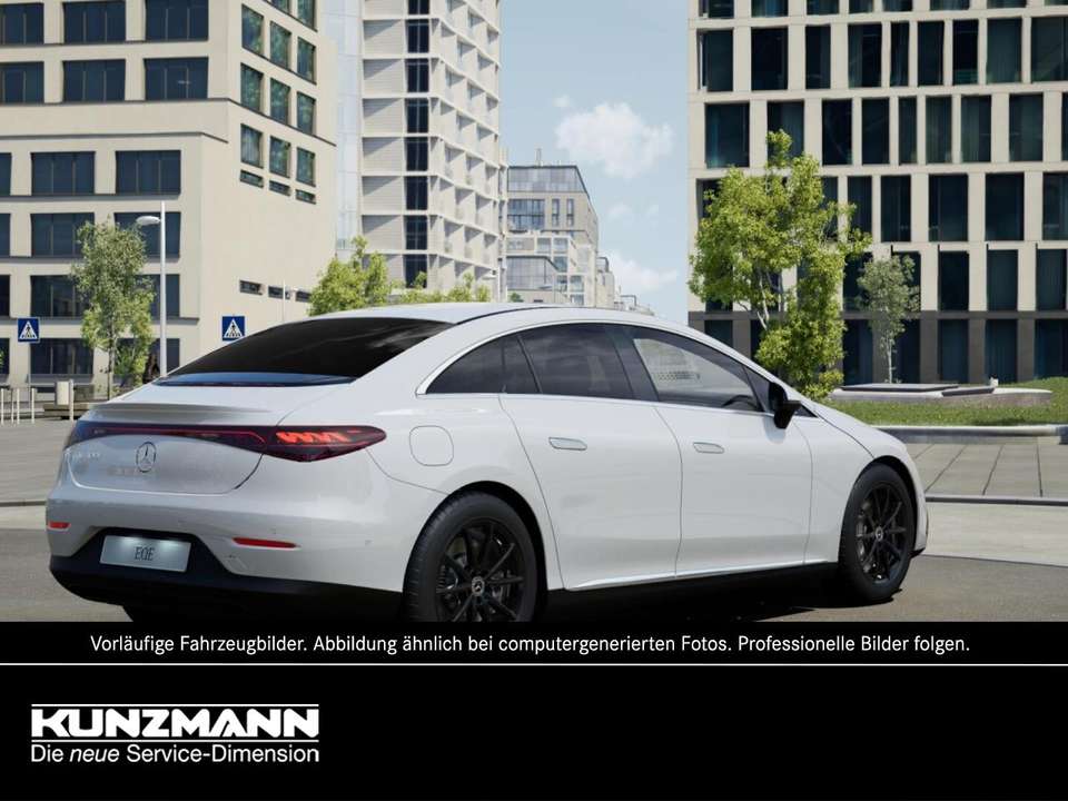 Mercedes-Benz EQE 300 - Imagem 3