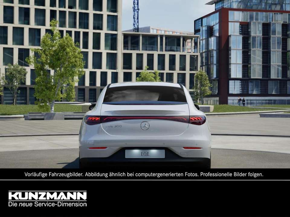Mercedes-Benz EQE 300 - Imagem 8