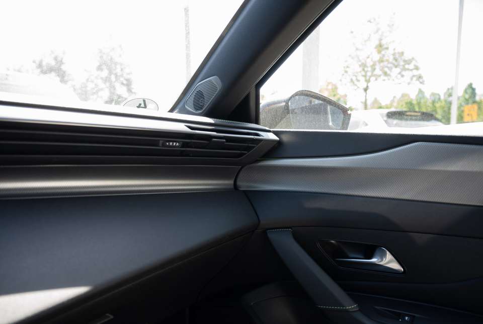 Car picture 11