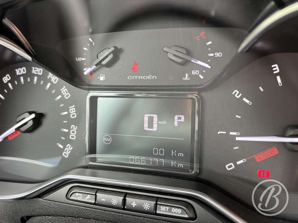 Car picture 10