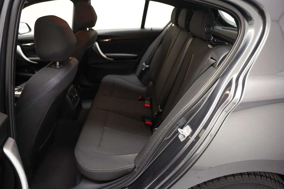 Car picture 9