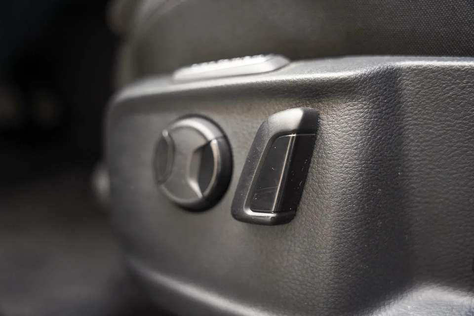 Car picture 10