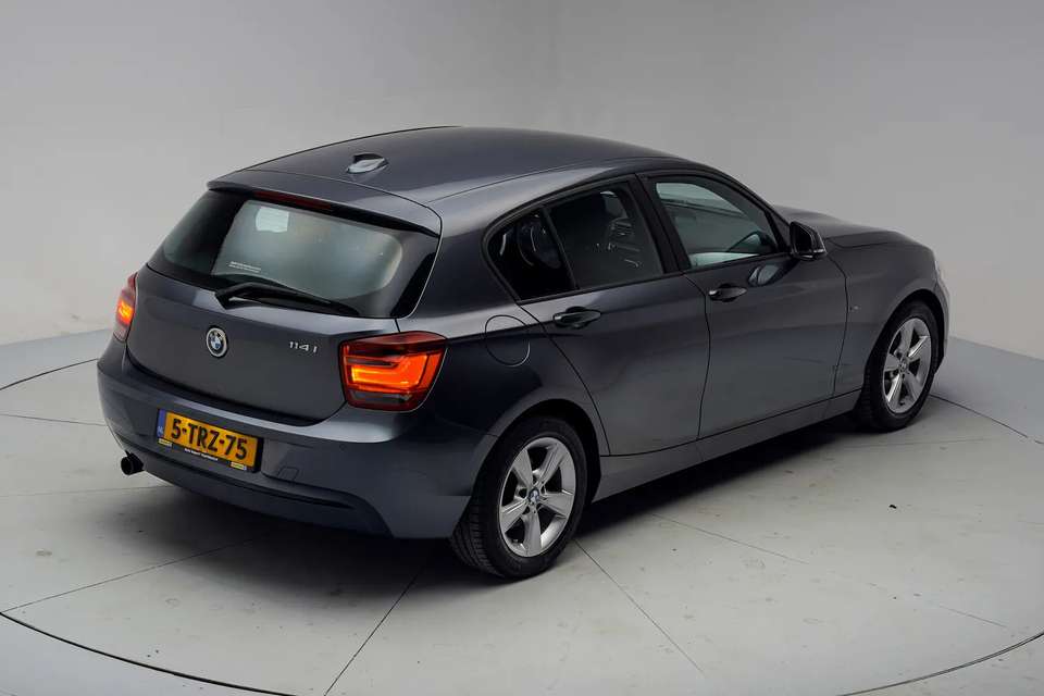 Car picture 11