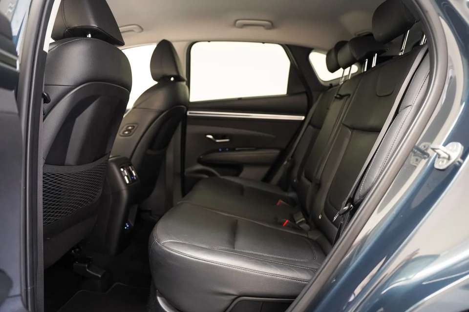 Car picture 11